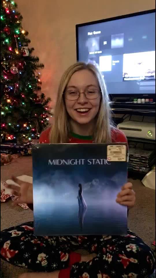 A creator-style music promotion featuring Midnight Static artwork